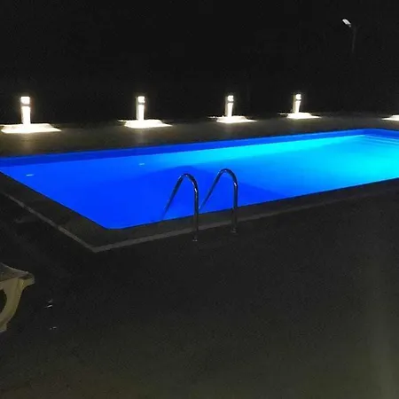 3bl Retreat - Escape & Poolparty Прайя-да-Витория