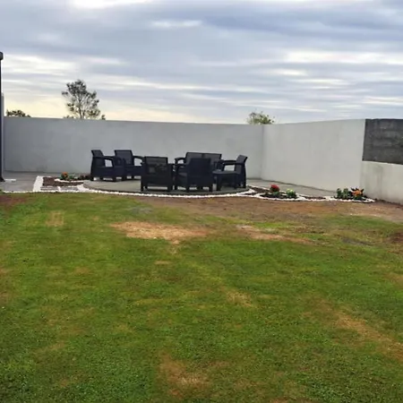 3bl Retreat - Escape & Poolparty * Praia da Vitória